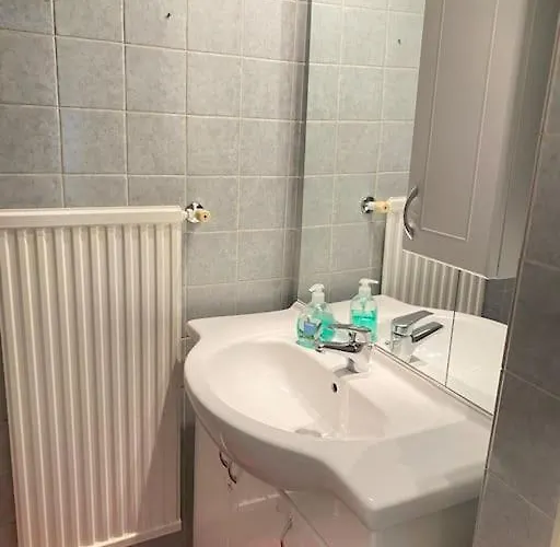 Dachwohnung Mit Seeblick Apartament Altmünster